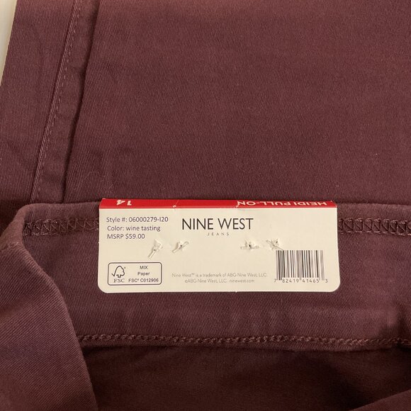 Nine West Women's Heidi Pull On Elastic Waist Stretch Twill Straight Leg Pant - Picture 4 of 5